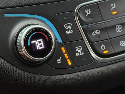 Used 2024 Chevrolet Malibu LT FWD image 34