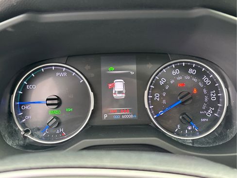 Used 2021 Toyota RAV4 XLE w/ Convenience Package image 20