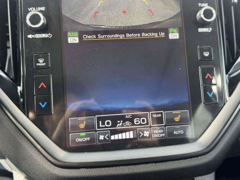 Used 2025 Subaru Ascent Onyx Edition AWD/4WD image 36