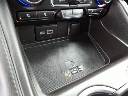 Used 2023 Chevrolet Tahoe LT image 27