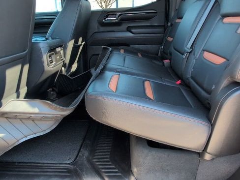 Certified 2023 GMC Sierra 1500 AT4 w/ Technology Package image 7