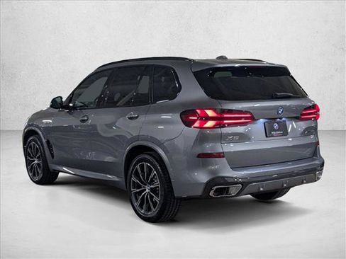 New 2026 BMW X5 xDrive50e w/ M Sport Package image 8