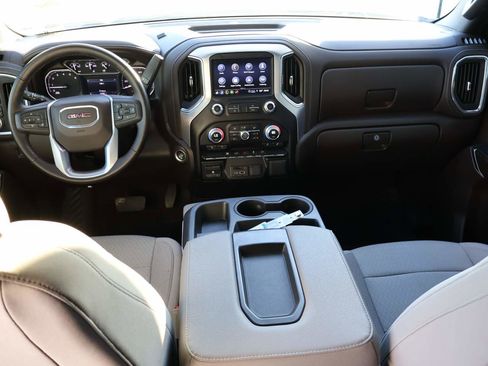 Used 2023 GMC Sierra 2500 SLE w/ SLE Convenience Package image 11