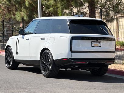 New 2026 Land Rover Range Rover SE