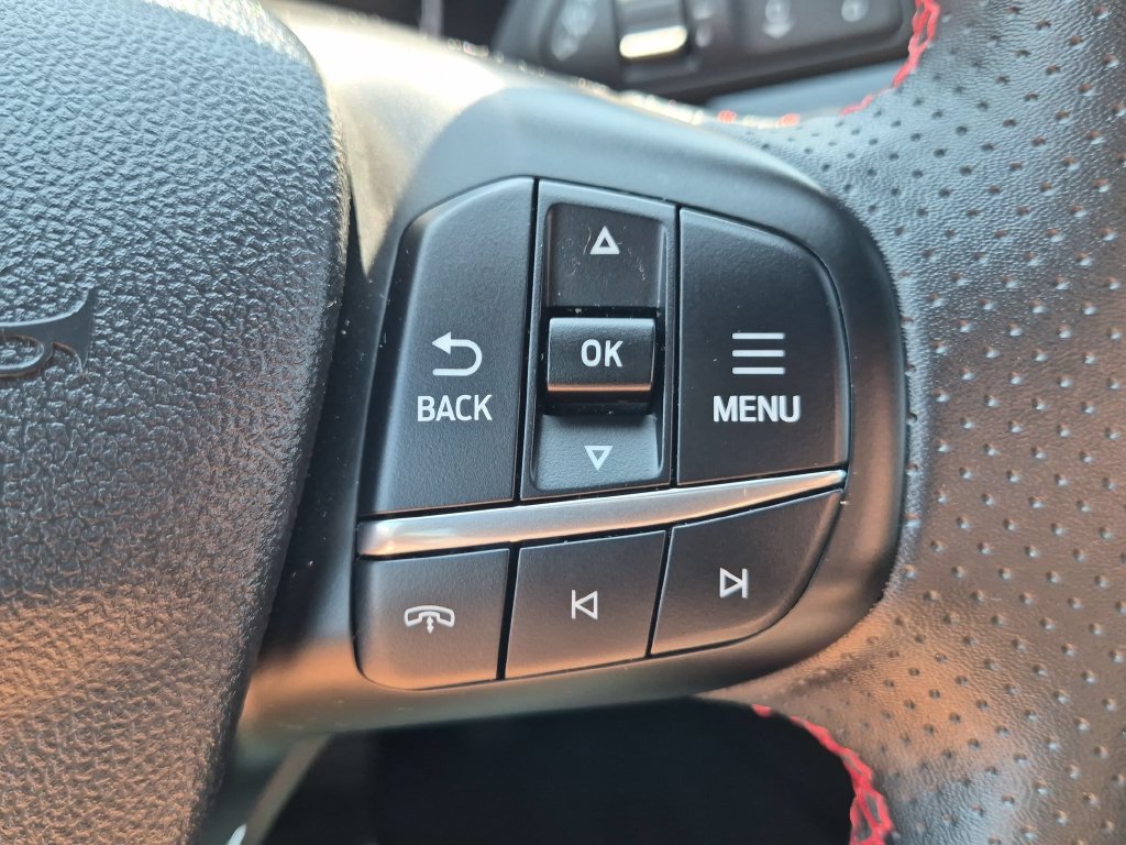 Used 2025 Ford Escape ST-Line AWD/4WD image 21