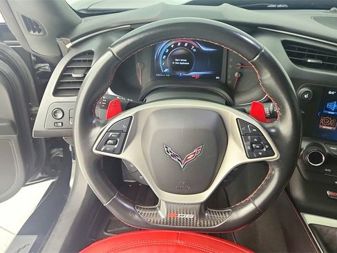 Used 2017 Chevrolet Corvette Z06 w/ Z07 Performance Package image 17
