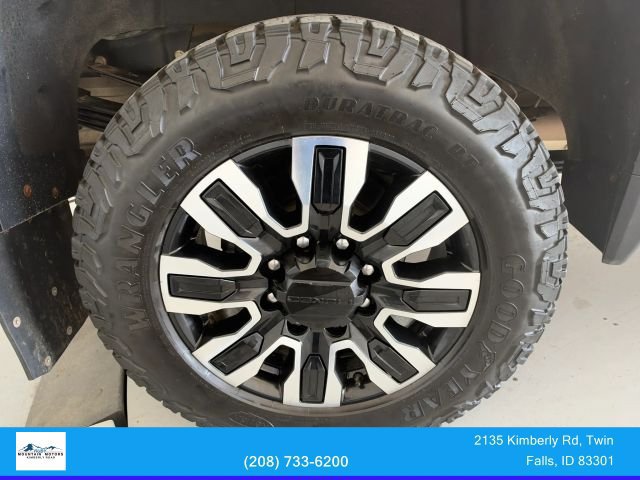 Used 2024 GMC Sierra 3500 Denali Ultimate AWD/4WD image 44