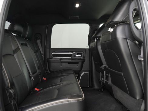 Used 2022 RAM 2500 Laramie AWD/4WD image 12