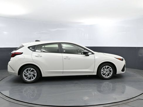 Used 2025 Subaru Impreza 2.0i AWD/4WD image 4