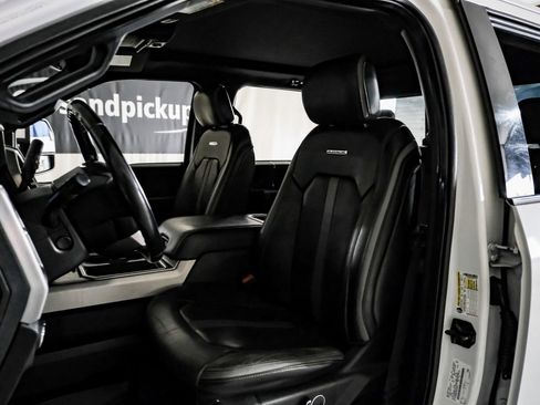 Used 2019 Ford F250 Platinum w/ Platinum Ultimate Package image 26