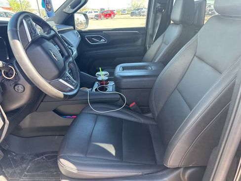 Used 2024 Chevrolet Tahoe Z71 w/ Z71 Off-Road Package AWD/4WD image 8