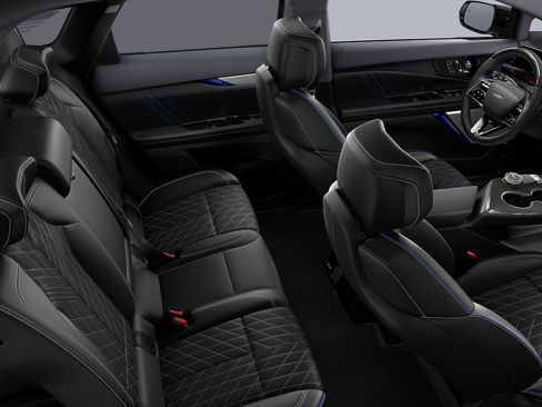 New 2026 Cadillac Optiq V w/ LPO, Floor Liner Package AWD/4WD image 45
