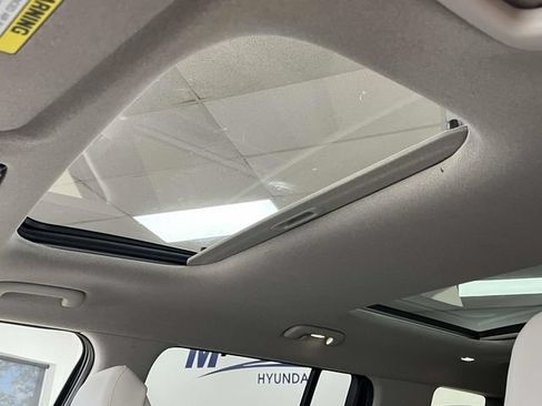 Certified 2025 Hyundai Santa Fe Limited FWD image 14