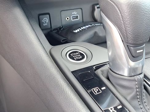 Certified 2025 Nissan Sentra S FWD image 41