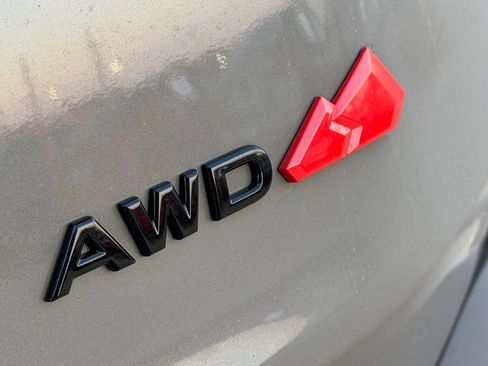 New 2026 Nissan Rogue SV image 8