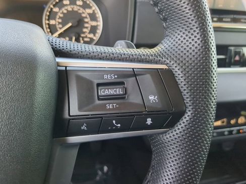 Used 2023 Mitsubishi Outlander SE image 24