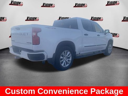Used 2021 Chevrolet Silverado 1500 Custom w/ LPO, Dark Essentials Package AWD/4WD image 5