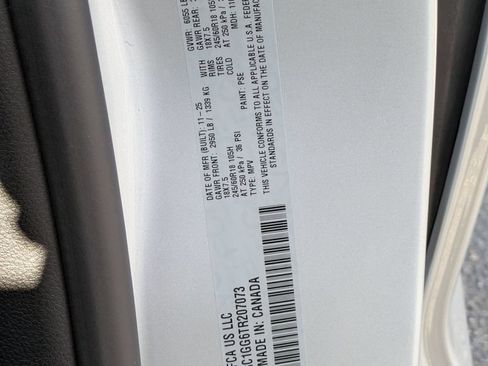 New 2026 Chrysler Pacifica Limited FWD image 43