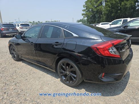 Used 2019 Honda Civic Sport image 8