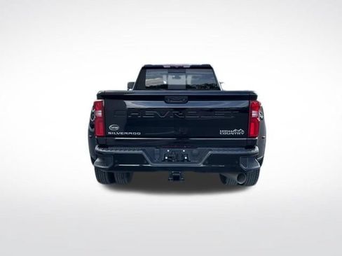 Used 2022 Chevrolet Silverado 3500 High Country w/ Safety Package II AWD/4WD image 14