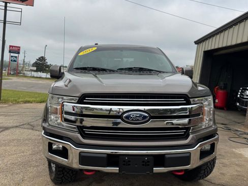 Used 2018 Ford F150 Lariat w/ FX4 Off-Road Package AWD/4WD image 3