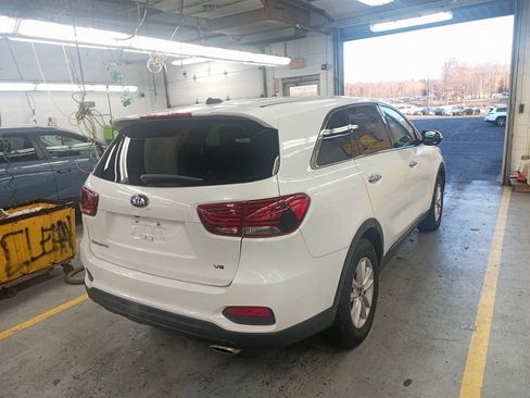 Used 2020 Kia Sorento LX image 5