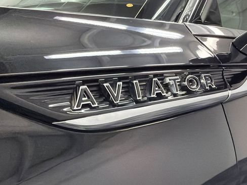Used 2023 Lincoln Aviator Black Label image 13