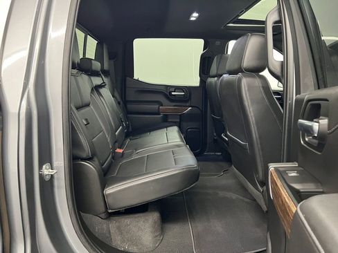 Used 2022 Chevrolet Silverado 1500 High Country w/ Technology Package image 26