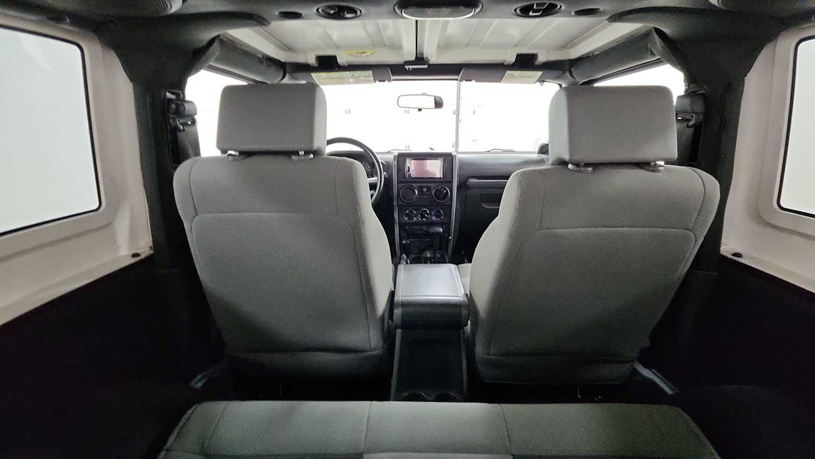 Used 2009 Jeep Wrangler X AWD/4WD image 23