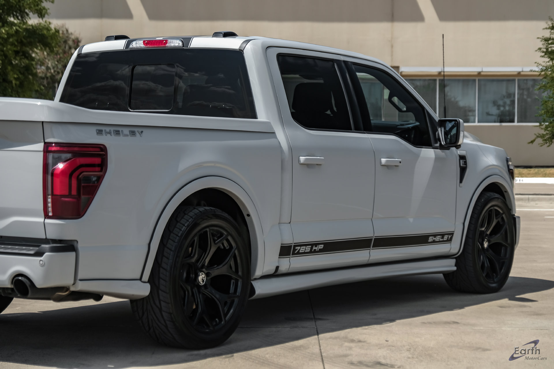 Used 2025 Ford F150 Lariat w/ Equipment Group 502A High AWD/4WD image 19