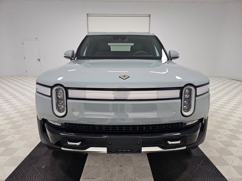 Used 2023 Rivian R1T Adventure AWD/4WD image 8