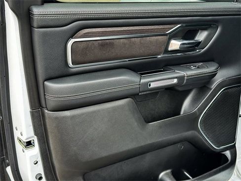 Used 2025 RAM 1500 Laramie w/ Laramie Southwest Edition image 31