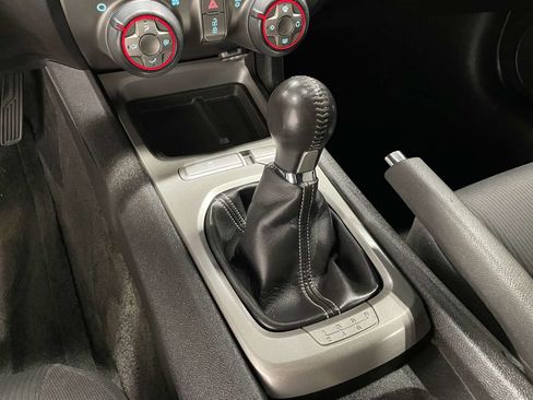 Used 2012 Chevrolet Camaro SS RWD image 12