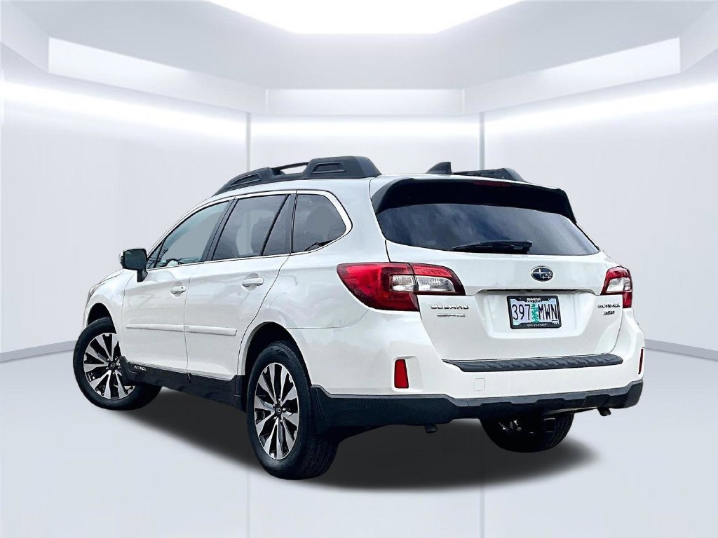 Used 2016 Subaru Outback 3.6R Limited AWD/4WD image 13