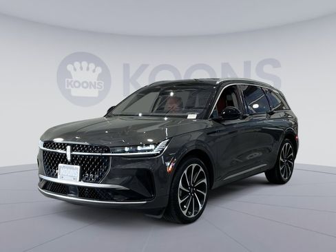 Used 2024 Lincoln Nautilus Black Label AWD/4WD image 1