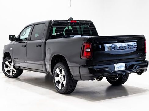 New 2026 RAM 1500 Express image 24