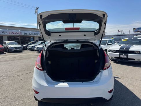 Used 2018 Ford Fiesta SE image 37