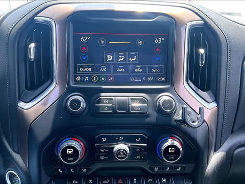 Used 2022 Chevrolet Silverado 1500 High Country AWD/4WD image 34