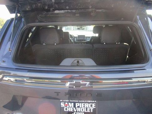 Used 2022 Chevrolet Tahoe Z71 image 24