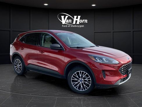 Used 2022 Ford Escape SE w/ Cold Weather Package image 47