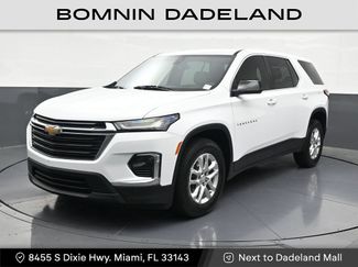 Used 2023 Chevrolet Traverse LS FWD video 1