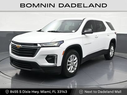 Used 2023 Chevrolet Traverse LS