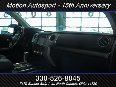 Used 2019 Toyota Tundra SR5 w/ SR5 Upgrade Package AWD/4WD image 35
