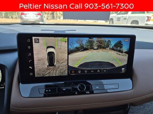 New 2026 Nissan Rogue Platinum w/ Tech Package AWD/4WD image 18