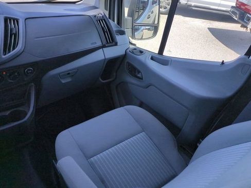 Used 2018 Ford Transit 250 130 Medium Roof w/ Interior Upgrade Package RWD image 15