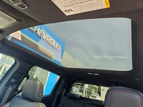 Used 2025 Chevrolet Silverado EV RST AWD/4WD image 22