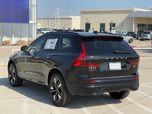 New 2026 Volvo XC60 B5 Core w/ Protection Package Premier image 4