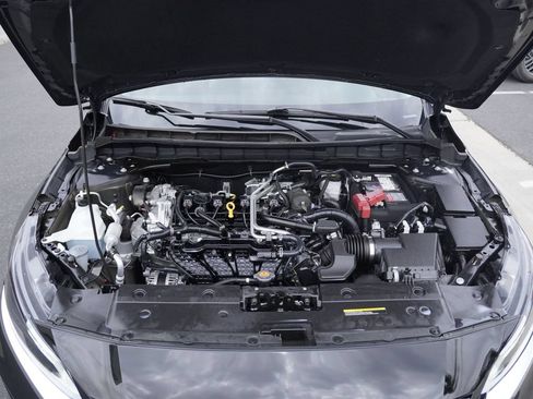 Used 2025 Nissan Altima 2.5 S FWD image 29