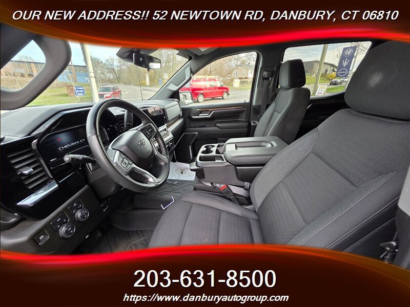 Used 2024 Chevrolet Silverado 1500 RST AWD/4WD image 8