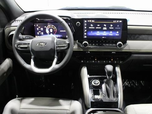 New 2026 Chevrolet Colorado ZR2 w/ Technology Package image 17